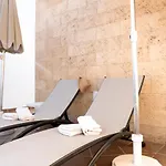 Eris Villa
